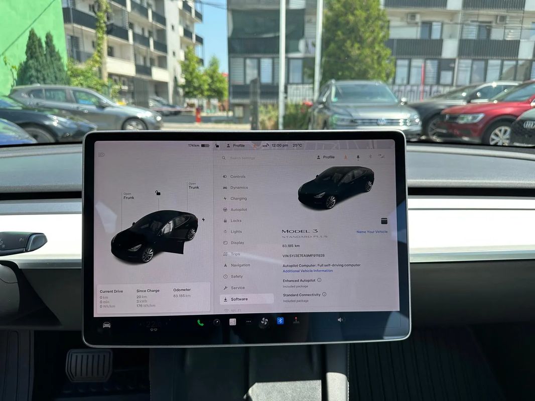 Tesla Model 3 Standard Reichweite Plus Hinterradantrieb - 7