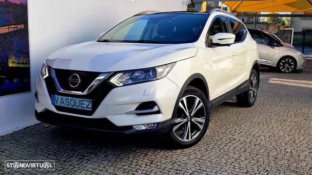 Nissan Qashqai 1.5 dCi N-Connecta 18 - 1