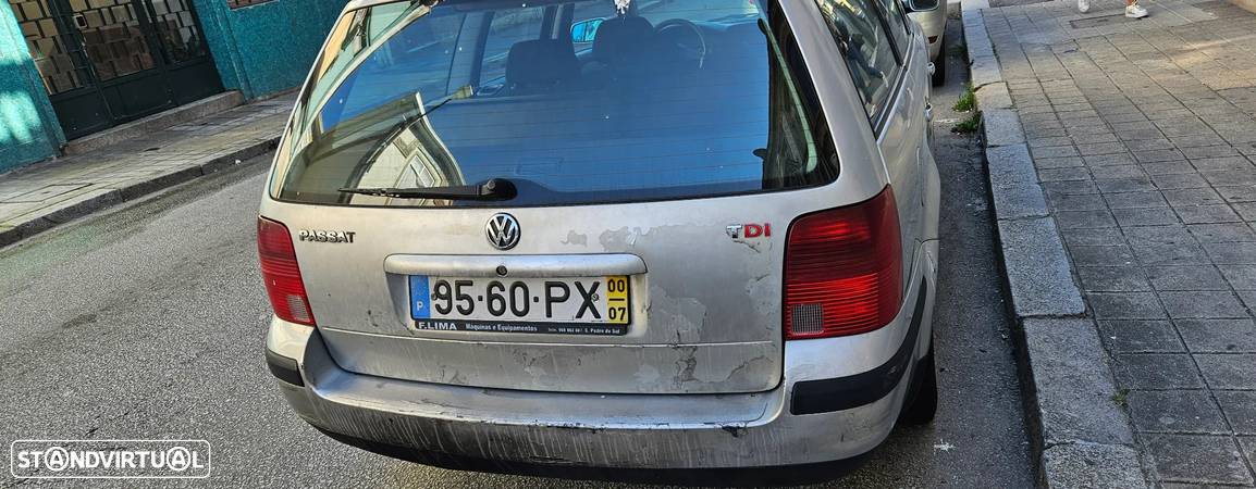 VW Passat Variant 1.9 TDi Confortline - 2