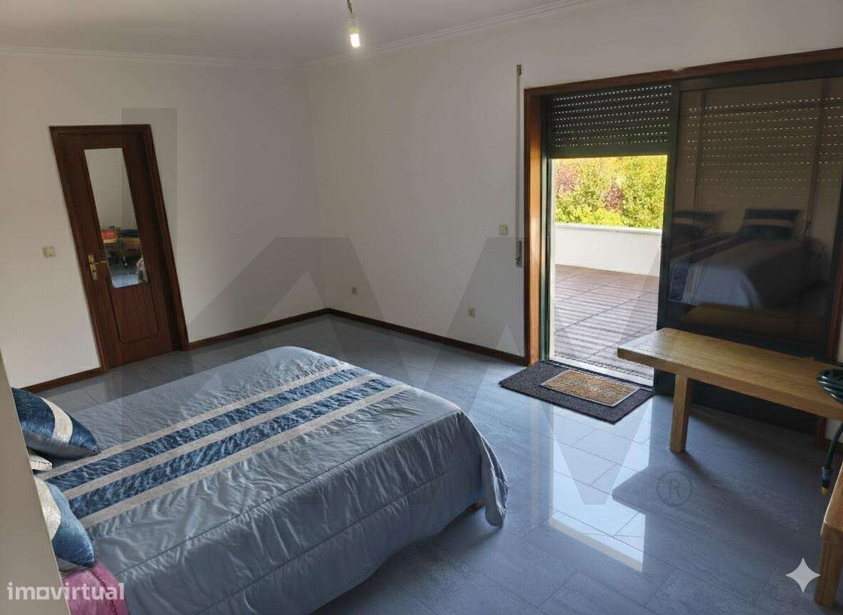 Moradia T3 Independente Caldas de São Jorge – Santa Maria da Feira!-10