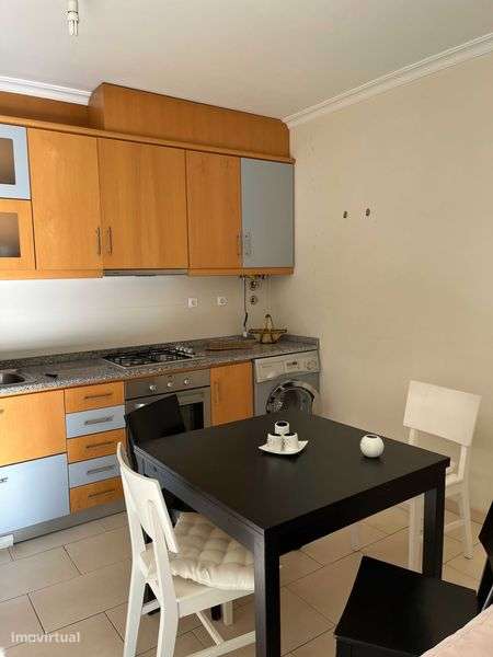 T1 totalmente mobilado e equipado junto ao Serra Shopping - Grande imagem: 4/11