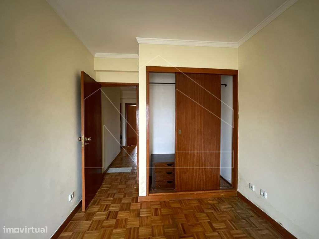 Apartamento T3 em Esgueira - Conforto, Espaço e Excelente Localização-17