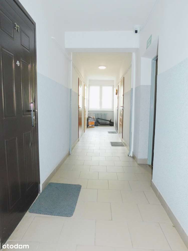 Kawalerka w Okolicy Centrum.-6