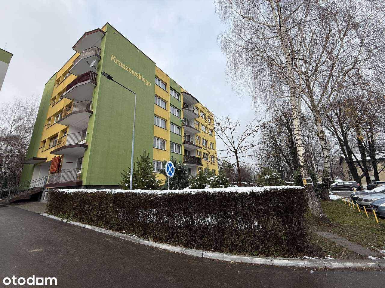 Sosnowiec Klimontów Kraszewskiego, balkon, niski blok-15