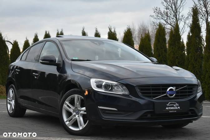 Volvo S60 D4 Drive-E Dynamic Edition (Momentum) - 18