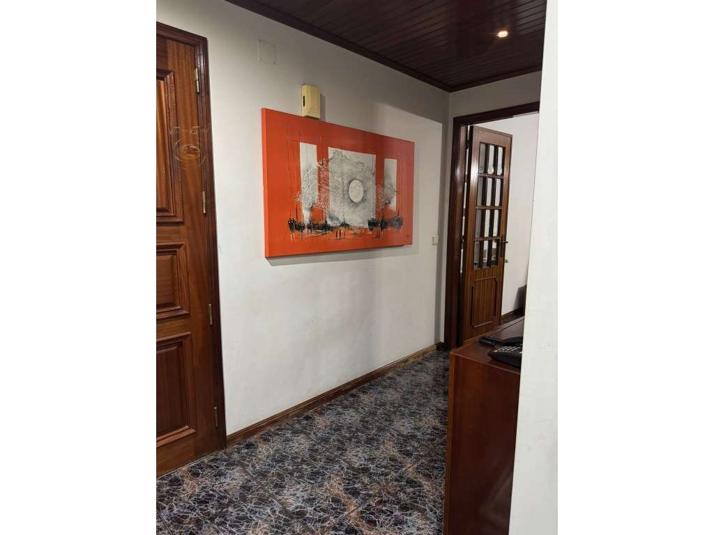 Apartamento T3 para venda em Estarreja - Localização Central e Exce...-2
