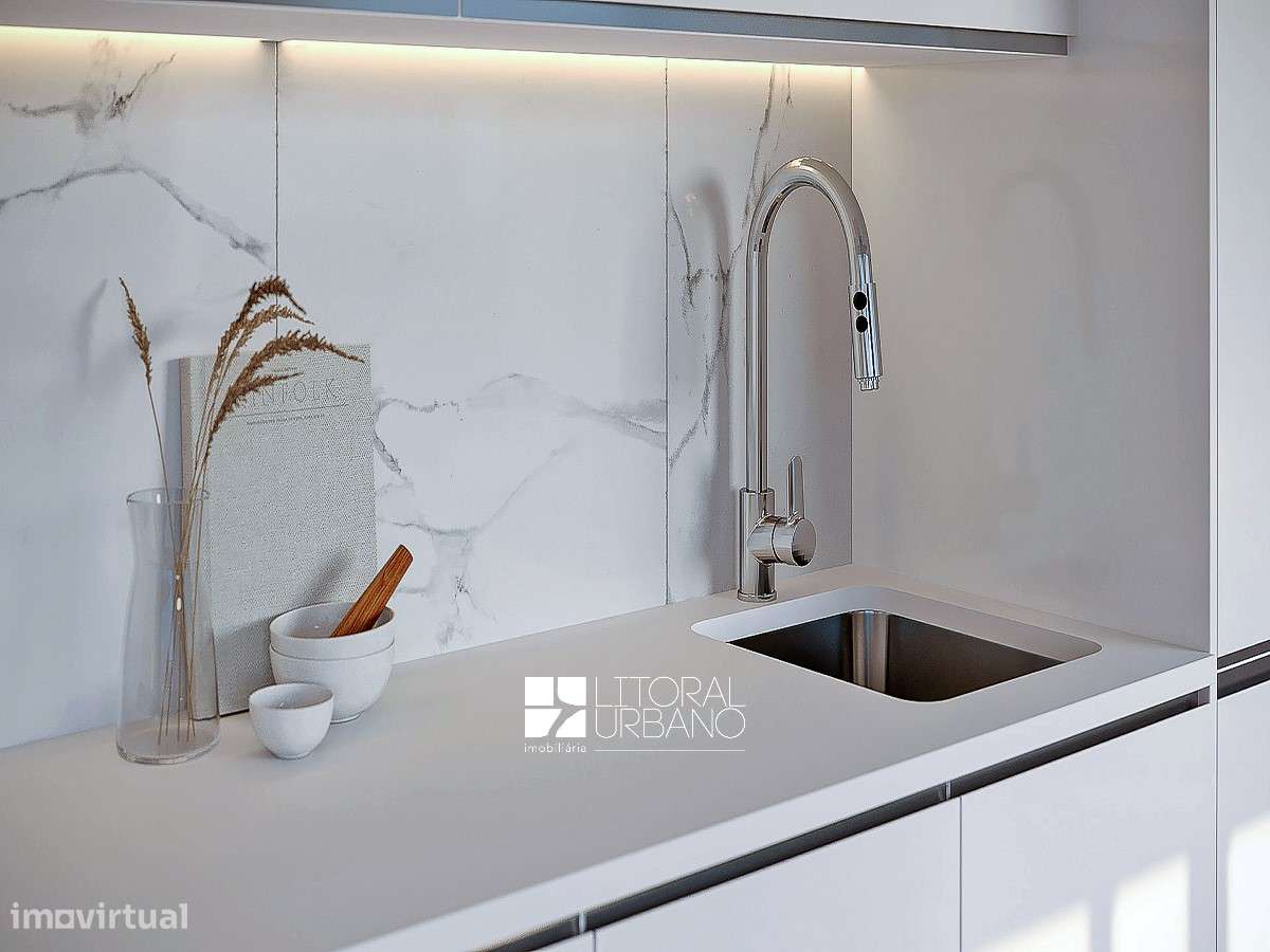 Apartamento T1+1 com varanda em Canidelo-13