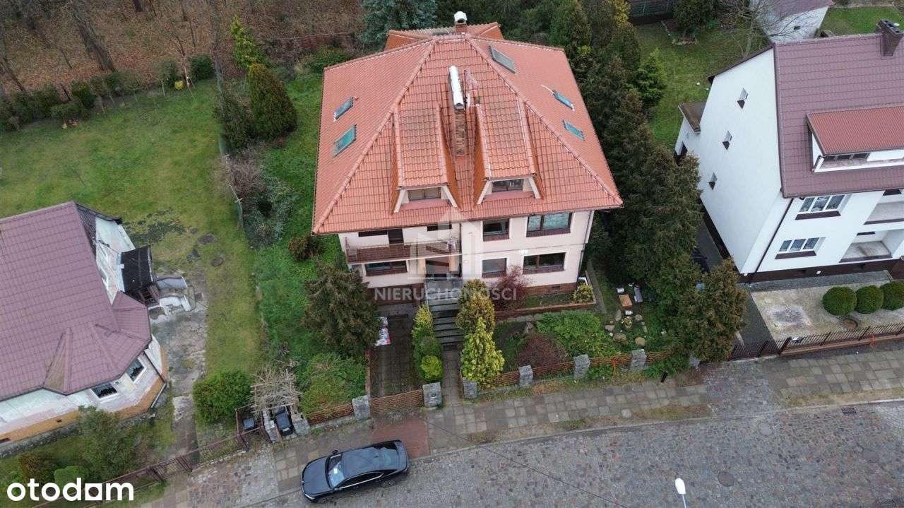 Duży dom z potencjałem w Dąbiu - Pełny obrazek: 2/8