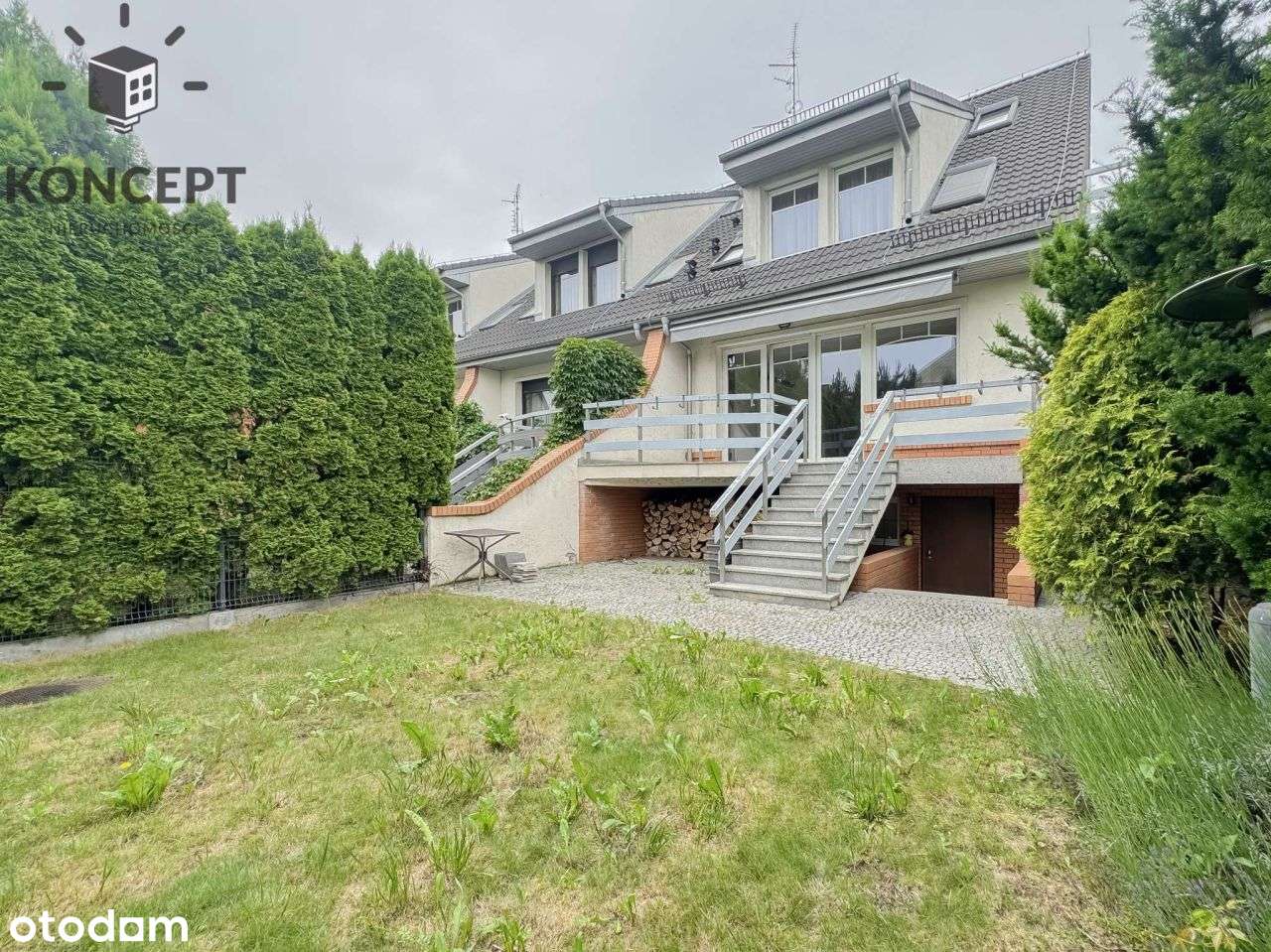 Wyjątkowy Dom w zabudowie Szeregowej ul. Oboźna-18