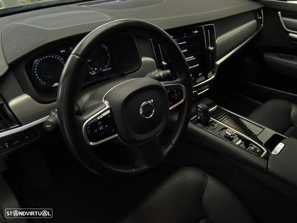 Volvo V90 2.0 T8 Momentum Plus AWD Geartronic - 8