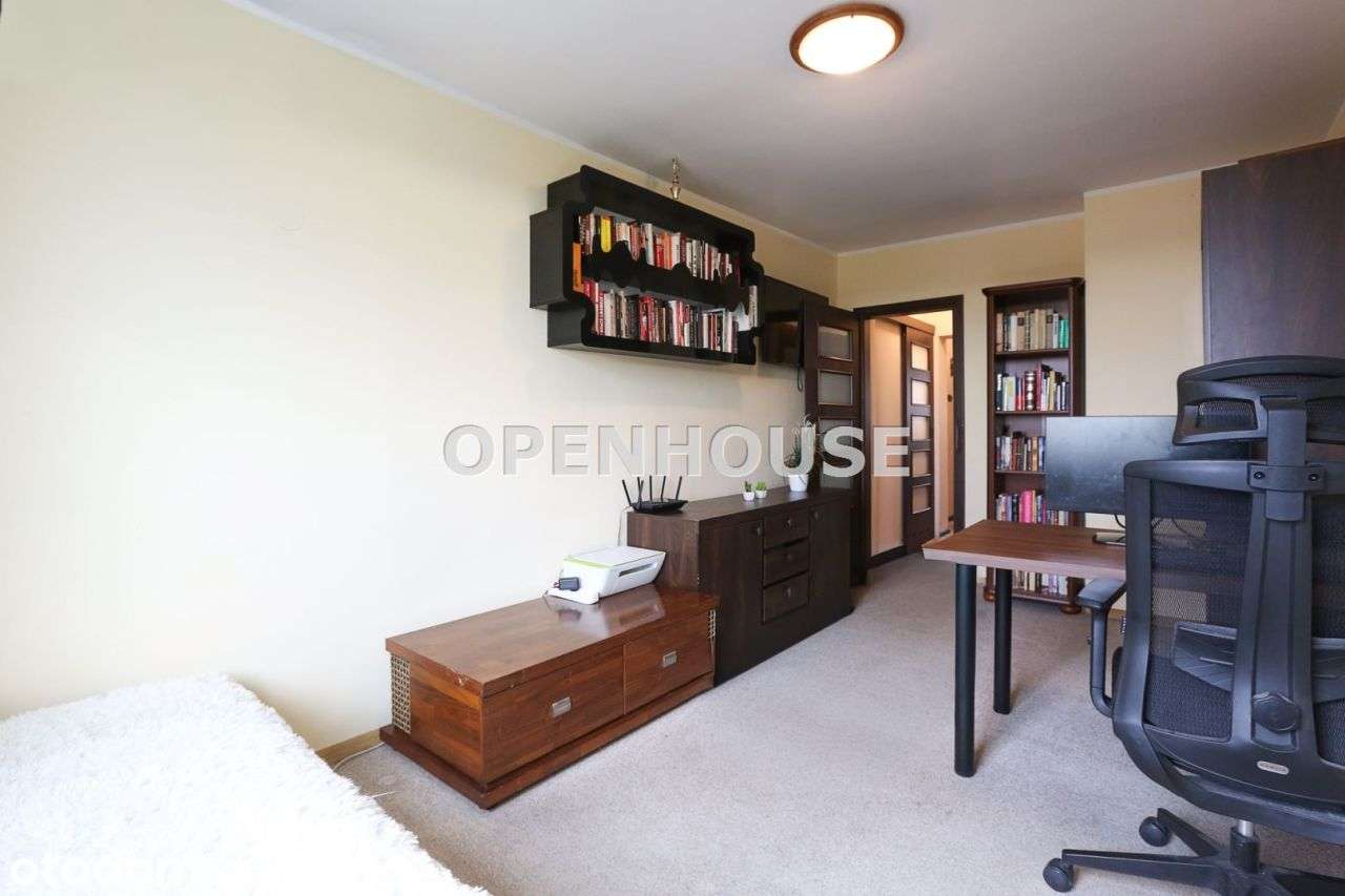 Dwupoziomowe bez skosów.Pow.86,5m2 ul.Klaudyny.-13