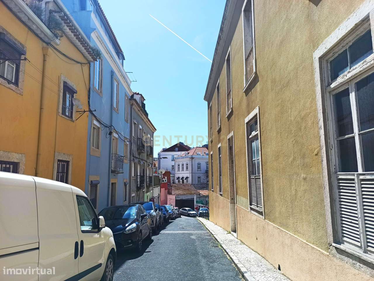 Apartamento com terraço e vista junto ao jardim do Torel-24