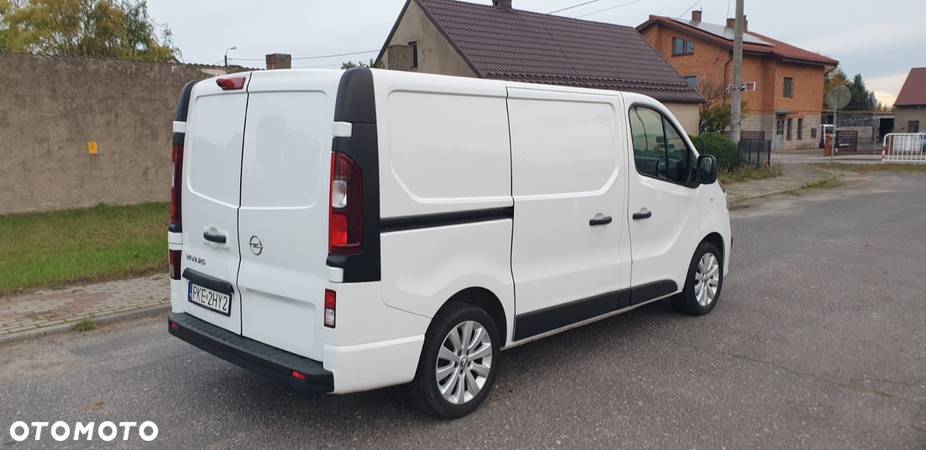 Opel Vivaro - 3