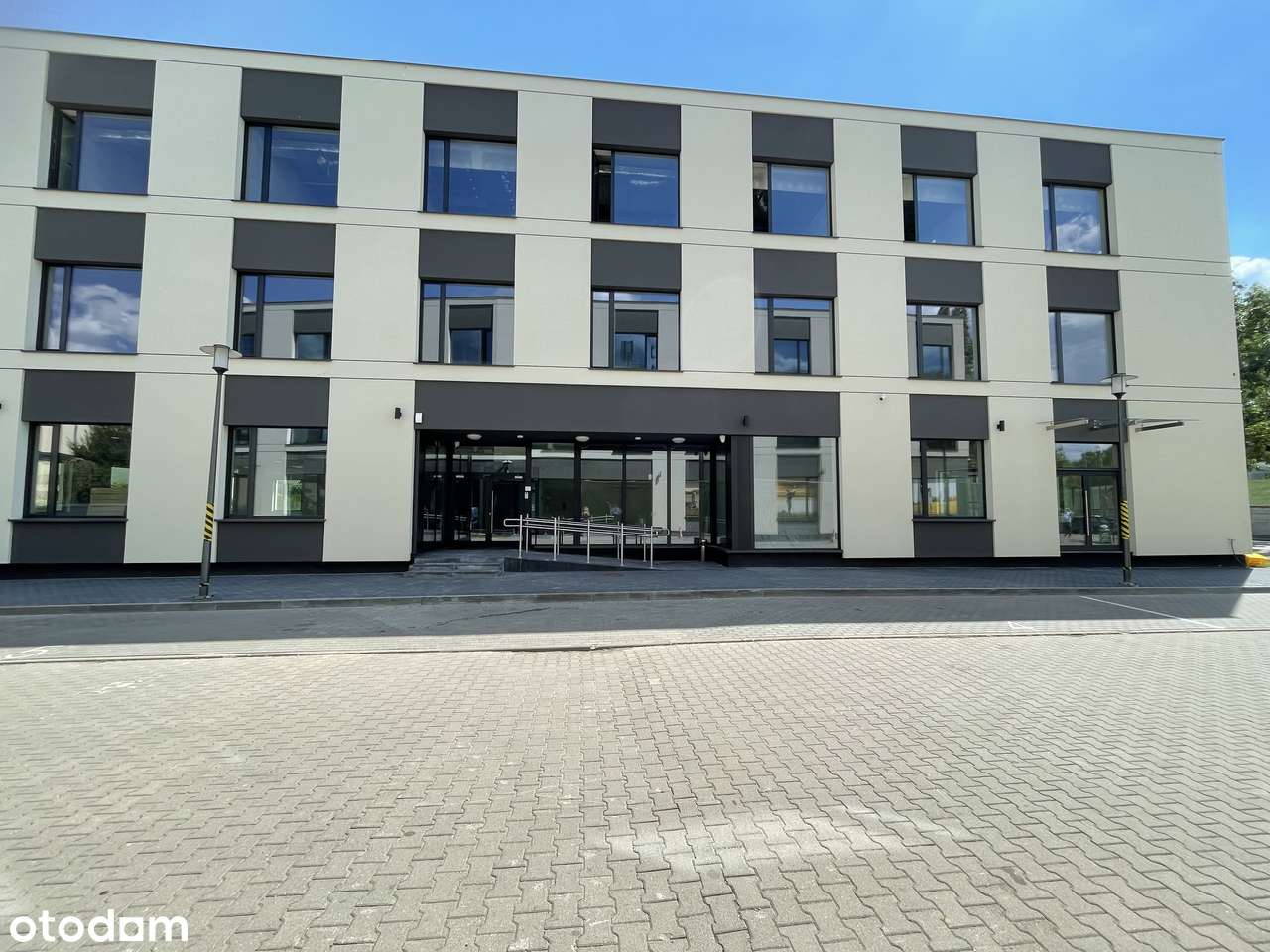 S-Bridge Office Park A1 i A2 nowoczesne biura-10