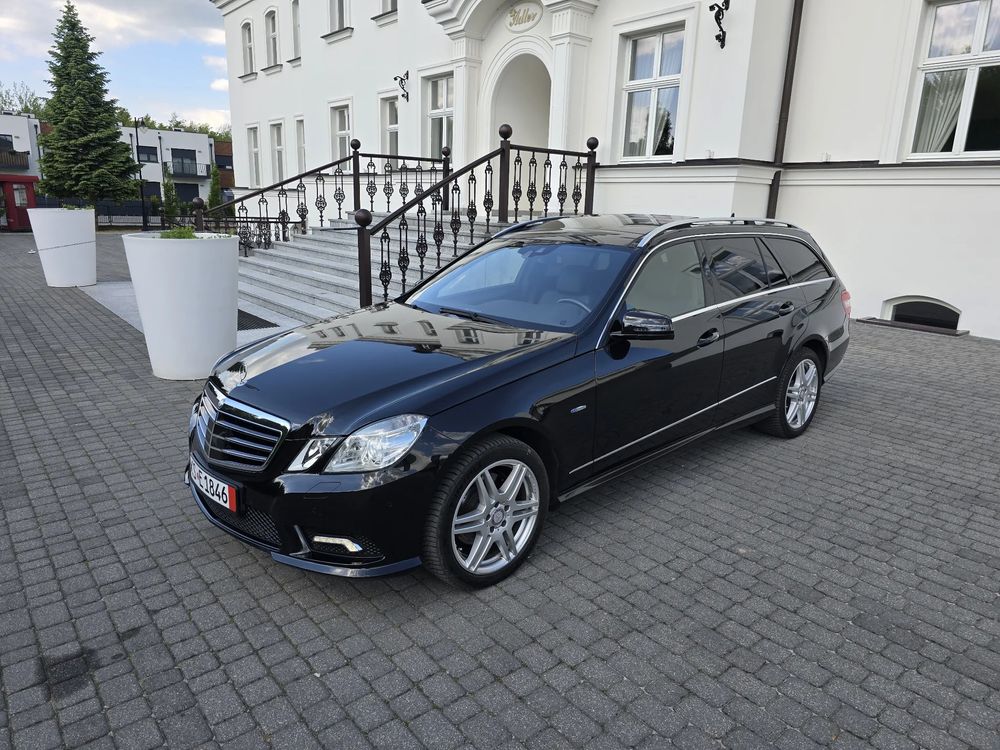 Mercedes-Benz E W212/W207 350 CDI DPF 4Matic BlueEFFICIENCY 7G-TRONIC Avantgarde 2010
