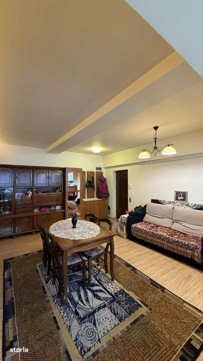 Ap spatios si luminos cu 2 camere | complex Oasului - Iris - Imagine principală: 4/9