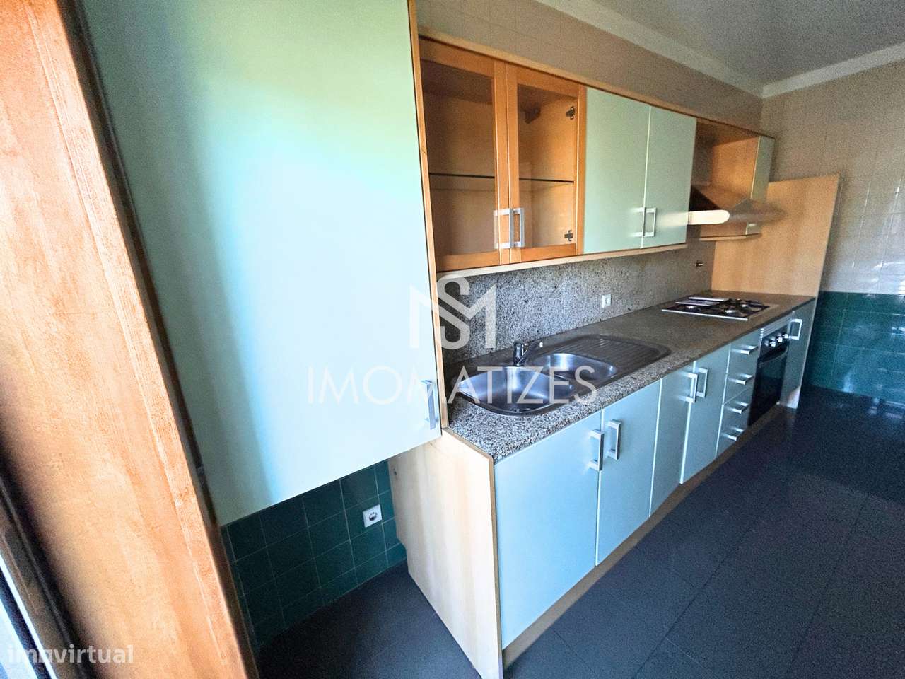 Apartamento T2 com Garagem – Nogueira da Maia-6