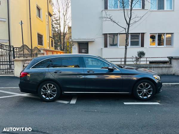 Mercedes-Benz C 220 CDI BlueEFFICIENCY T-modell - 9