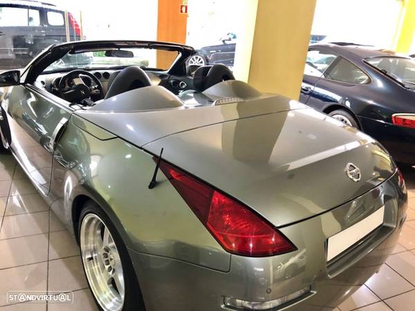 Nissan 350 Z Roadster - 26