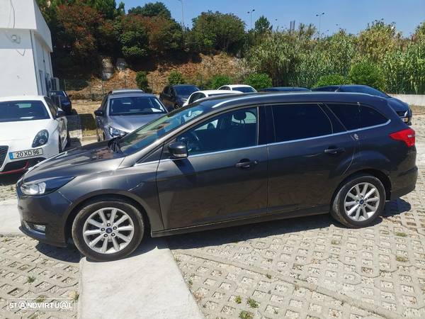 Ford Focus SW 1.0 EcoBoost Titanium - 3