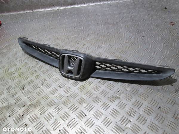 ATRAPA GRILL HONDA JAZZ 02-04 - 2