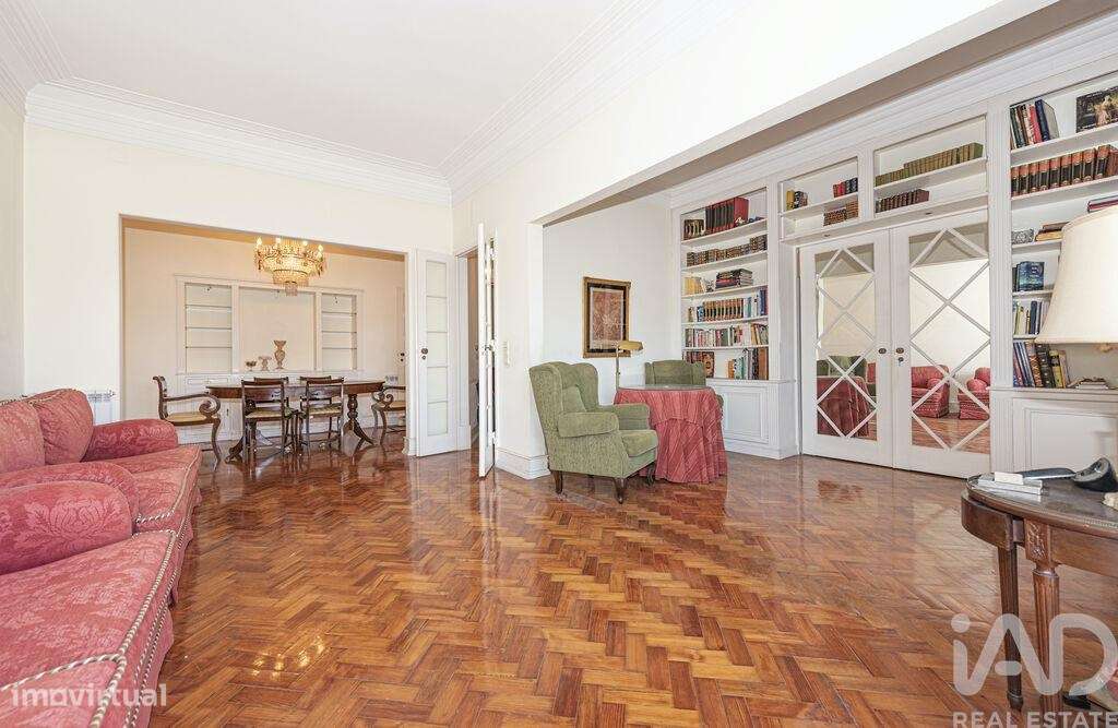 Apartamento T3 em Avenidas Novas de 130 m2 - Grande imagem: 2/33