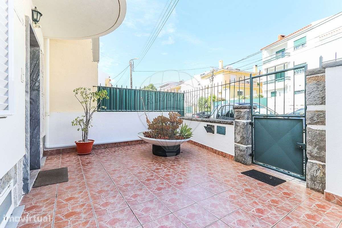 Moradia T5 para venda - Grande imagem: 2/23