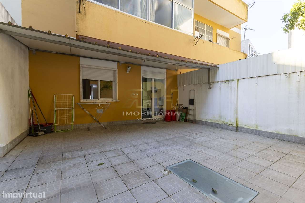 Apartamento T2 Venda em Santarém (Marvila), Santa Iria da Ribeira de S-10