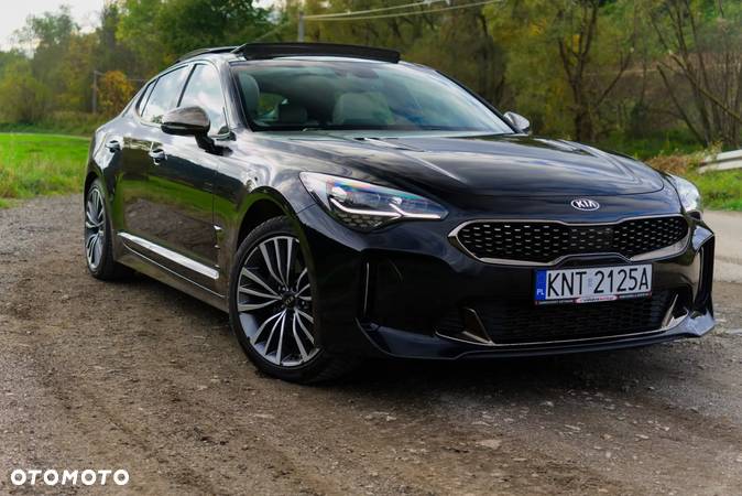 Kia Stinger 2.2 CRDi GT Line AWD - 3