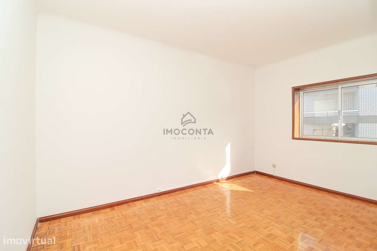 T3 c/Lugar de Garagem junto à Estação de Ermesinde-12