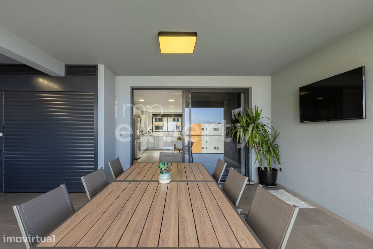Apartamento T3 no Amparo, São Martinho-5