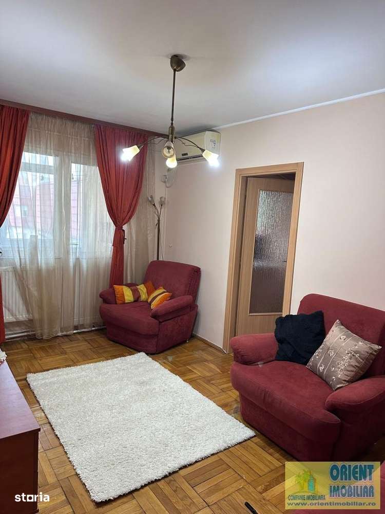 Tomis 3, Zmeurei, 2 camere, gaze, mobilat, Constanta - Imagine principală: 2/11