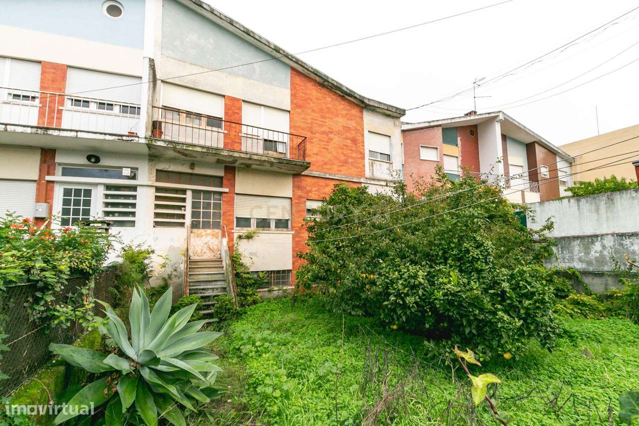 Moradia T5 em Rio de Mouro-49