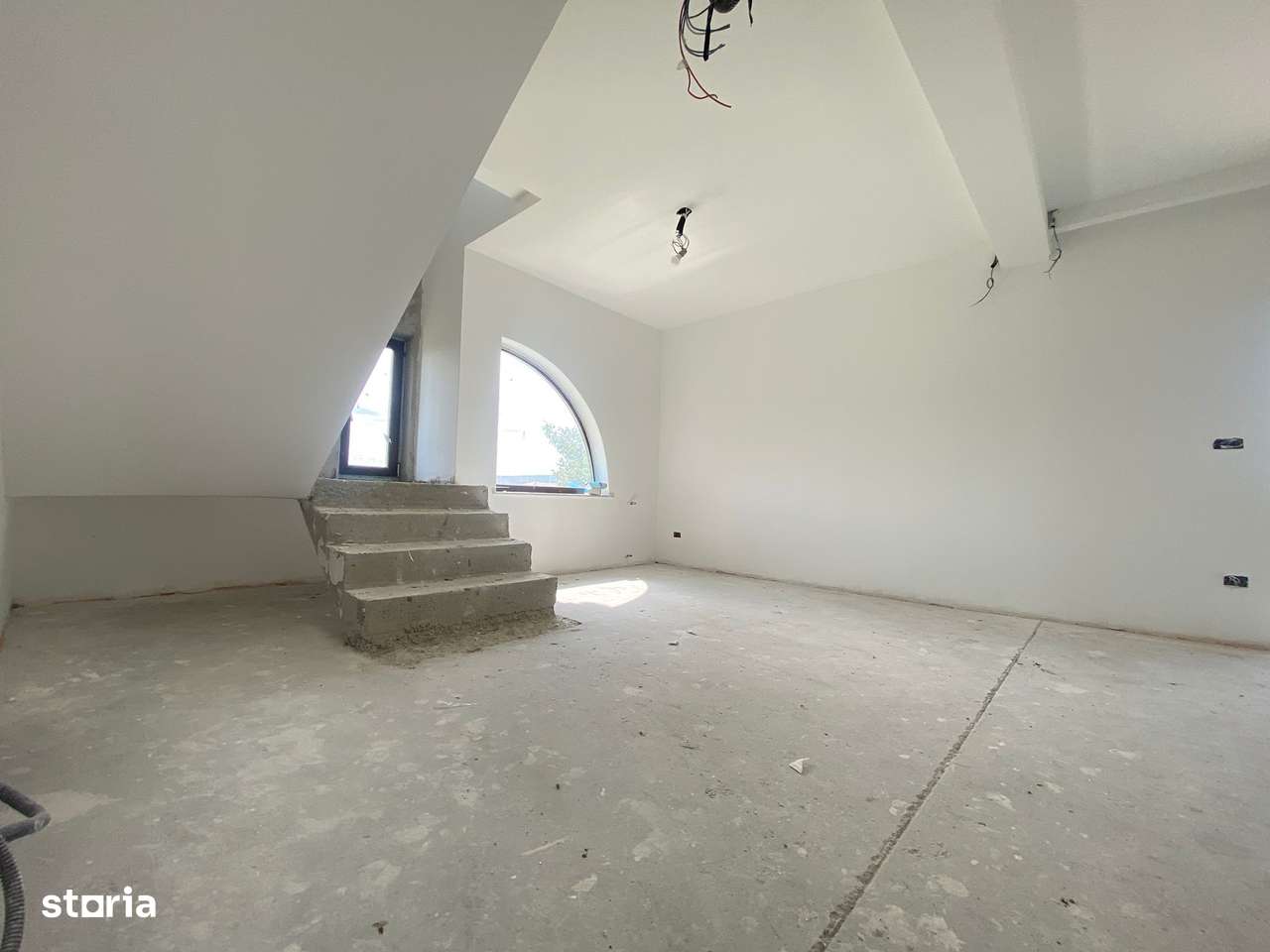 Casa Holboca Iasi 5 camere 700 mp teren - Imagine principală: 4/10