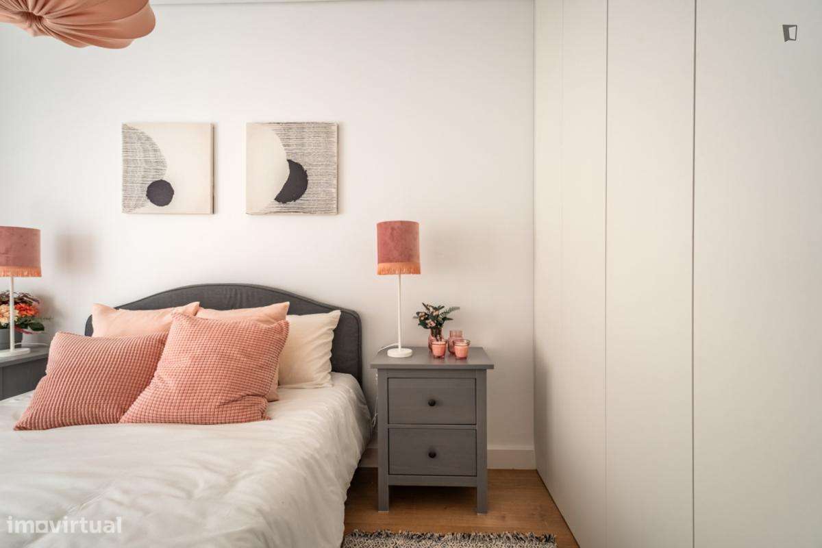 Apartamento com 2 quartos - localizado em Lisbon - Grande imagem: 2/9