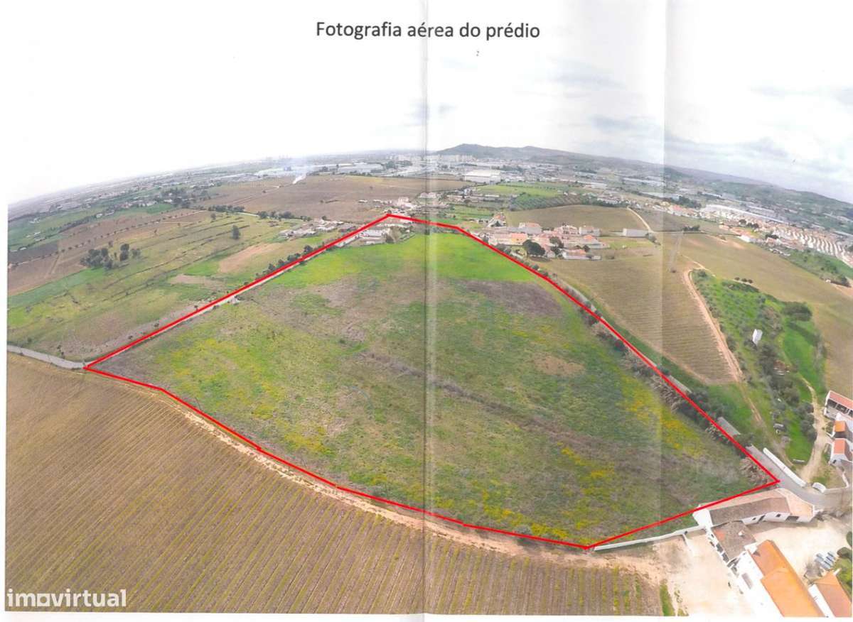 Lote de terreno com 53.162,5m2, localizado a 3Km do Nó do Carregado-0