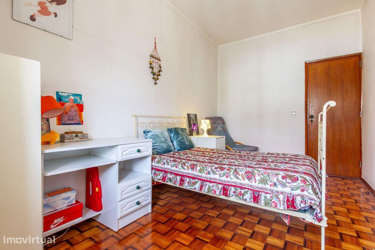 Apartamento T2 em Casquilhos (Alto do Seixalinho) – Barreiro-14