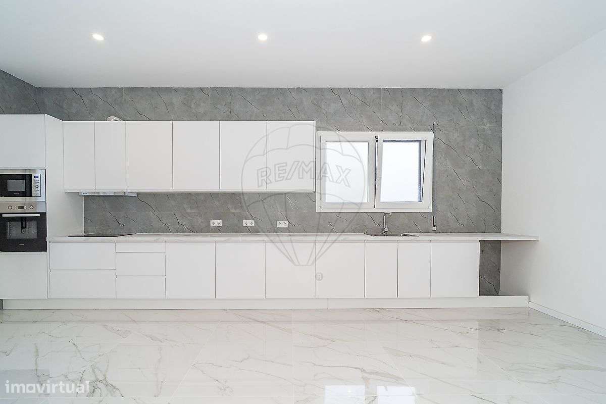 Moradia T5 para venda - Grande imagem: 4/50