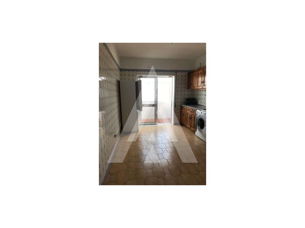 Apartamento T2 no Centro de Vagos-5