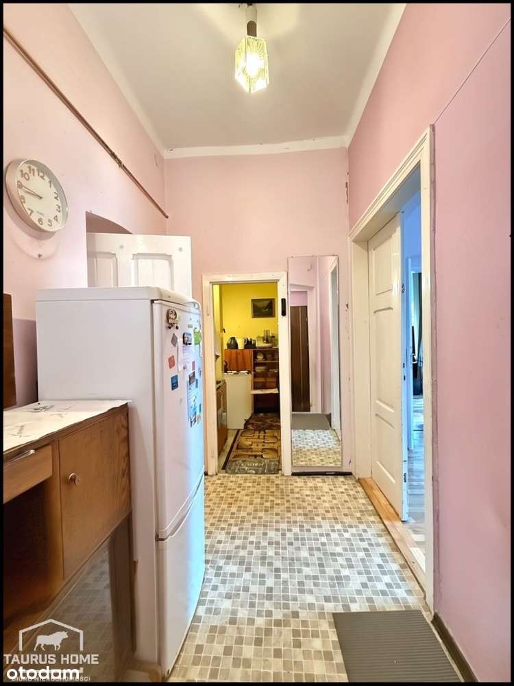 M3 Przy Uniwersytecie Śląskim- Ul. Szpaków.-13