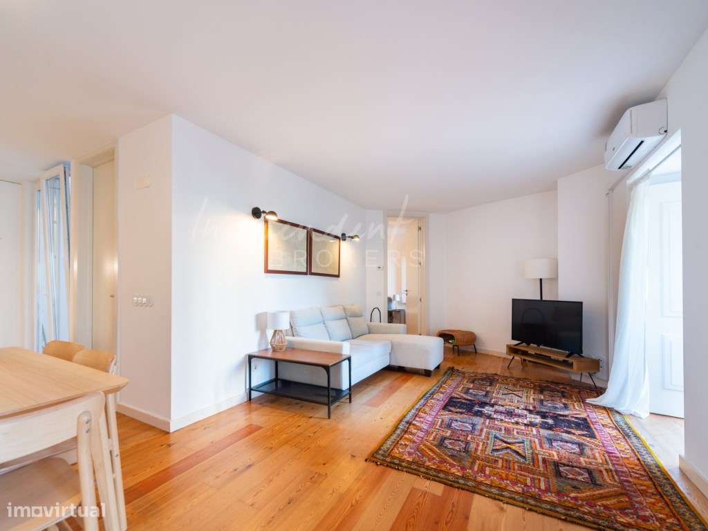 T1 AJUDA + PÁTIO - Grande imagem: 3/17