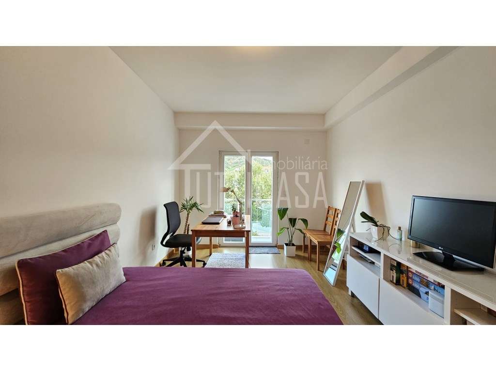 Apartamento estilo duplex T2+1 na Malveira-22