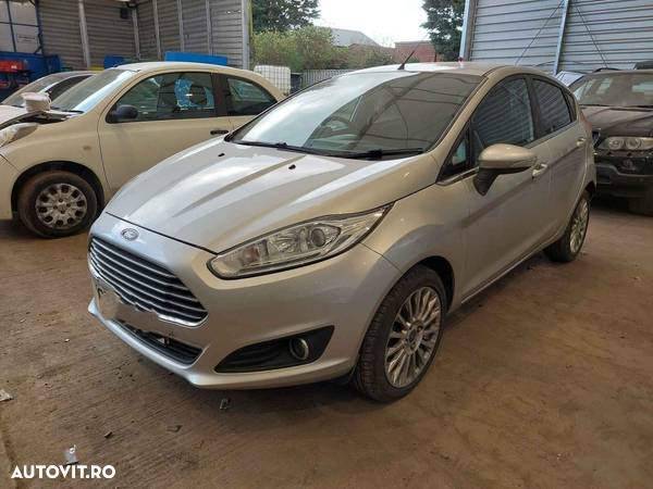 Oglinda Electrica Dreapta Ford Fiesta 2013 Hatchback Argintiu - 2