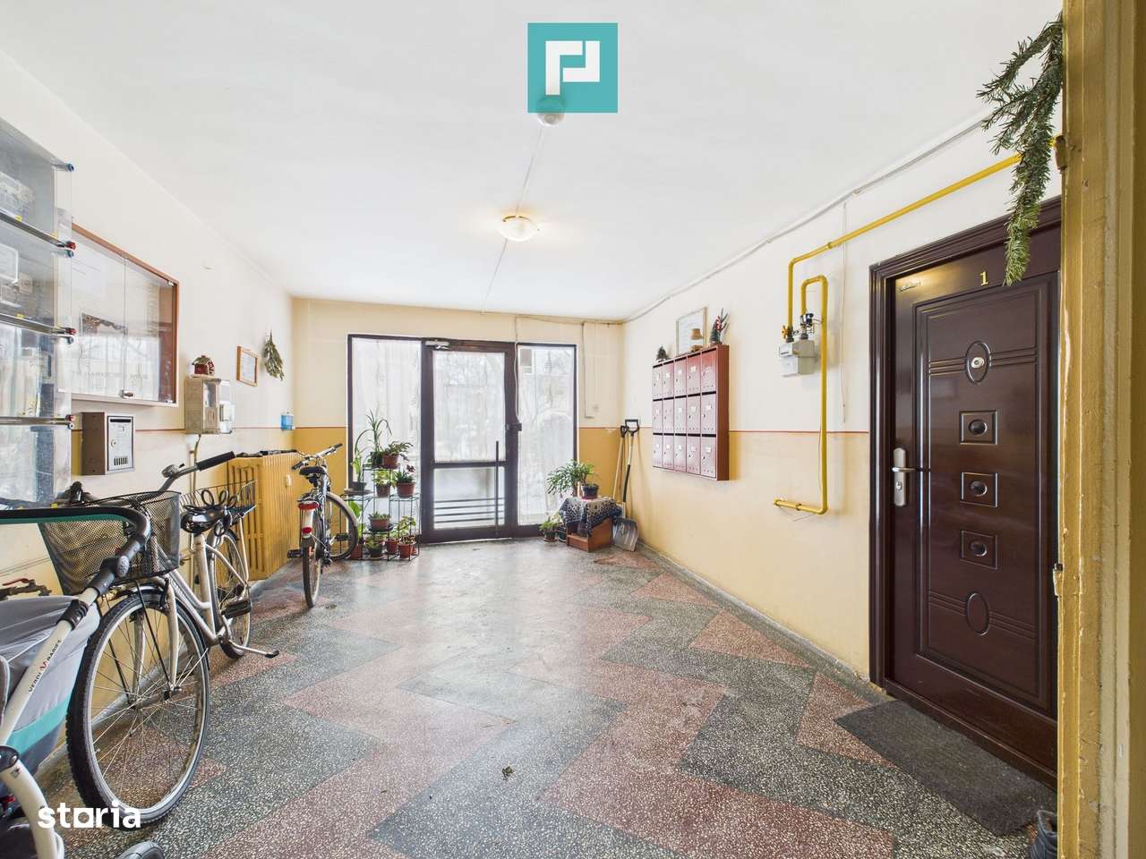 Apartament 3 camere, decomandat, în Zona Șagului-4