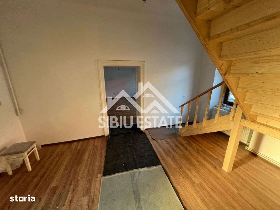 Apartament la casă de vânzare – str. Crișanei, Sibiu - Imagine principală: 5/10