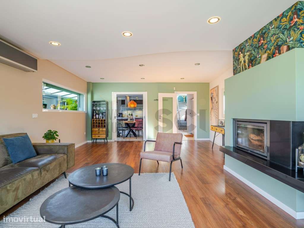 Moradia Independente T4 com piscina em Azeitão| Lote 857m2-11