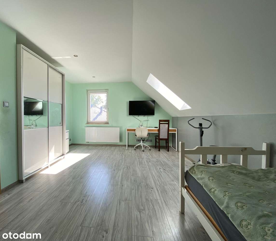 Nowoczesny dom w Kudrowicach - przestrzeń, komfort i dodatkowy garaż-11