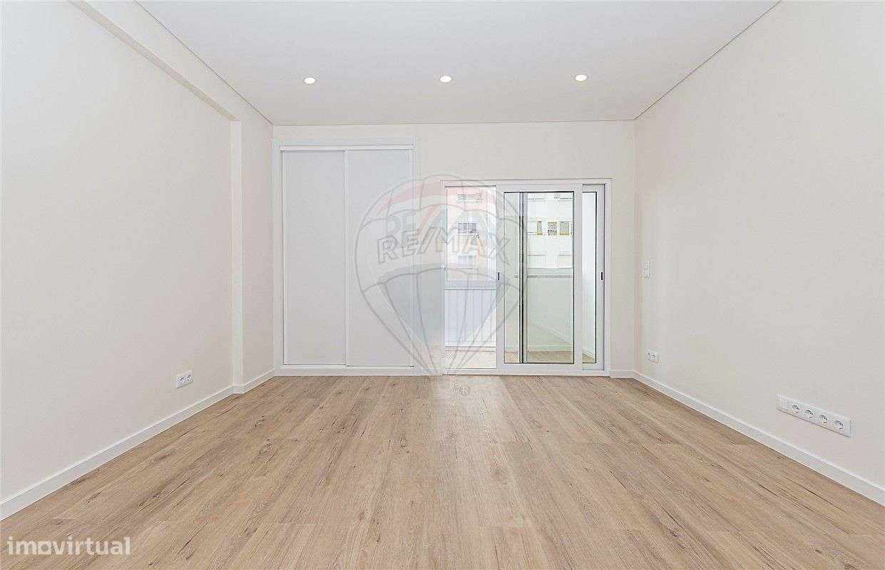 Apartamento T0 para arrendamento - Grande imagem: 5/19