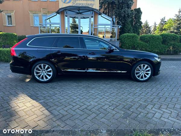 Volvo V90 D5 SCR AWD Inscription - 8