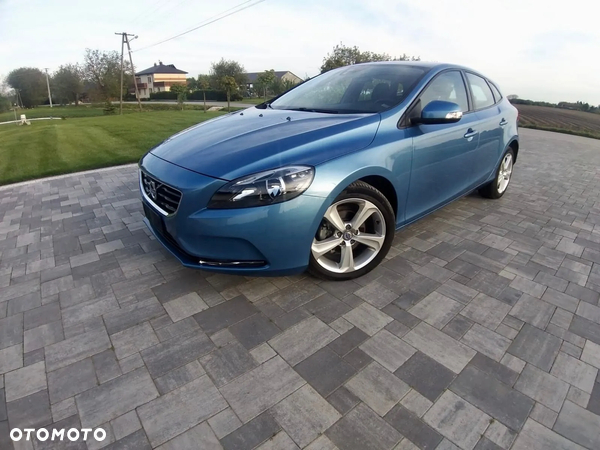 Volvo V40 D2 Kinetic - 11